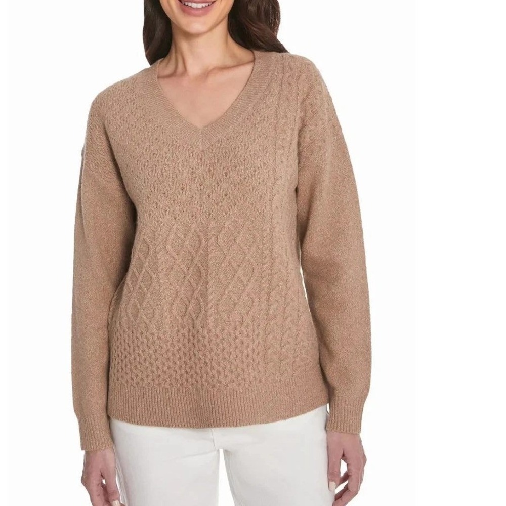 NWT Frye Women's M Tan Cable Knit V-Neck Sweater Polyester Blend